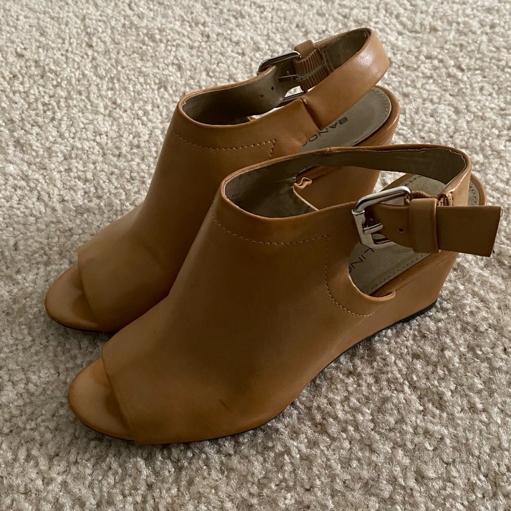 Bandolino block heels